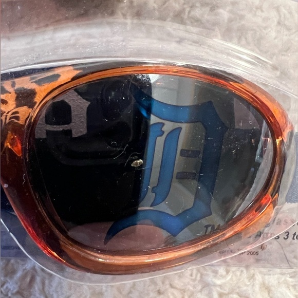 My First Shades MLB Detroit Tigers Collectible Hologram Lenses Sunglasses - Picture 5 of 8